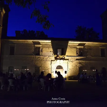 Castello Mina Della Scala Ostello *