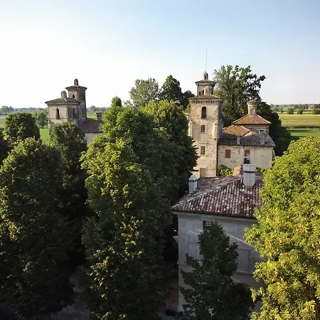 Hostel Castello Mina Della Scala