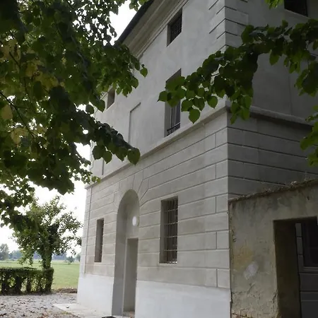 Hostel Castello Mina Della Scala