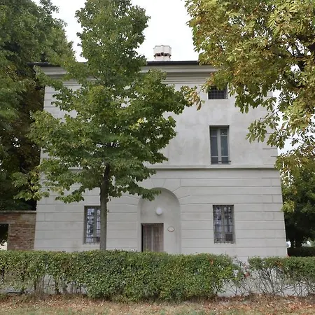 Castello Mina Della Scala